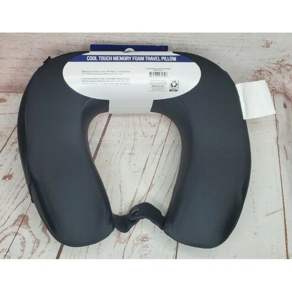 Premium American Tourister Cool Touch Memory Foam Travel Pillow with Pocket - Picture 6 of 12